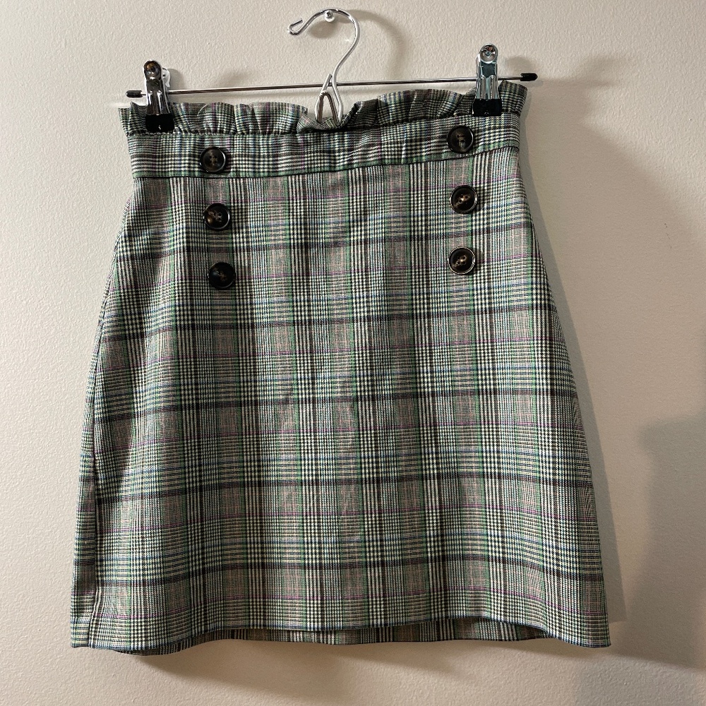 XS skirt in plaid green